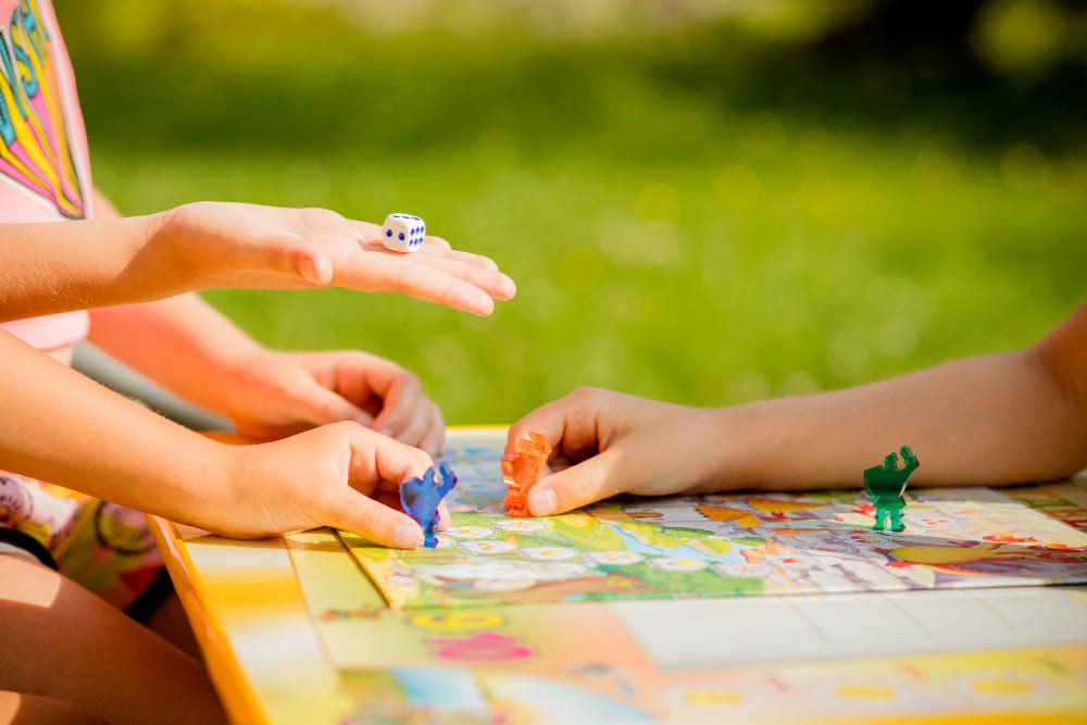 Férias em família: veja dicas jogos de tabuleiro para garantir a